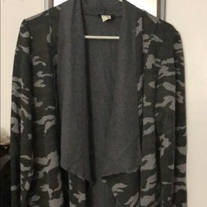 Venus Open cardigan sweater